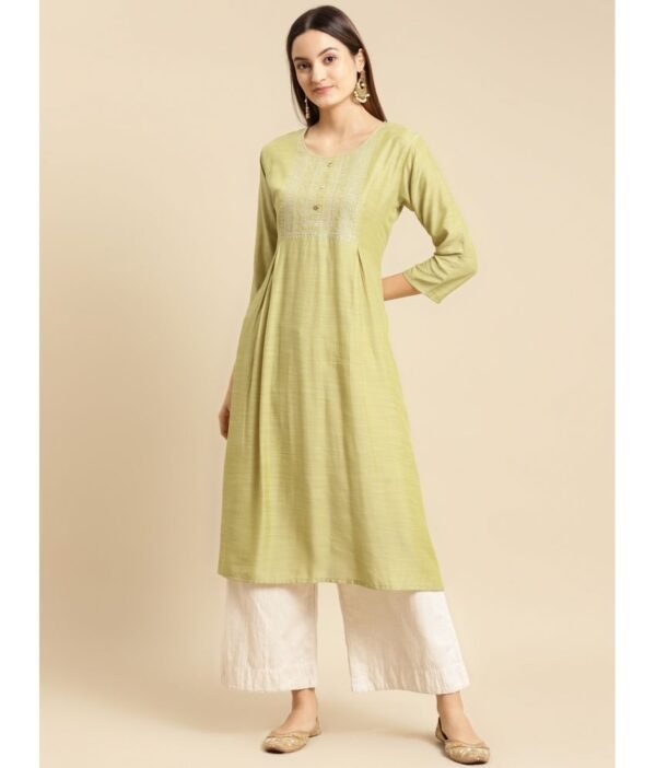 Low Price Offer on Kurtas & Kurtis for Women